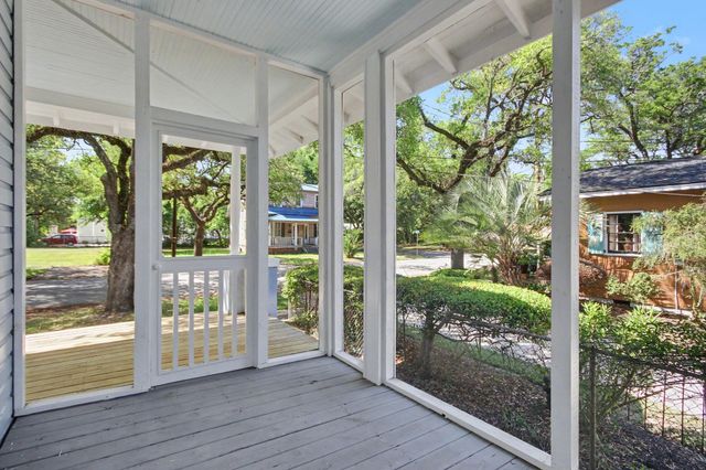128 Wood St., Georgetown, SC 29440