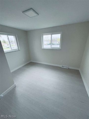 3326 Marioncliff Drive, Parma, OH 44134