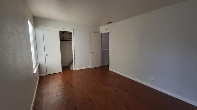 9131 Newhall Dr #74, Sacramento, CA 95826