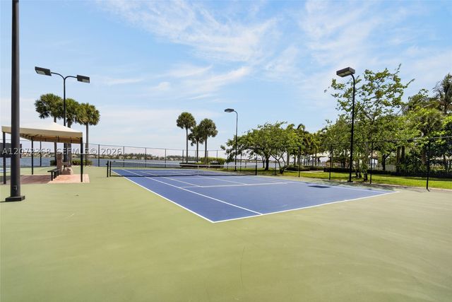 4723 SW 176th Ter, Miramar, FL 33029
