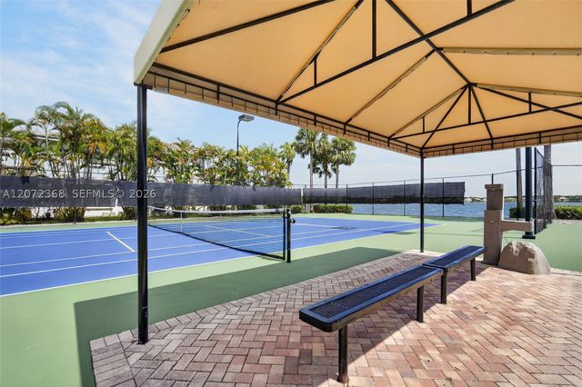 4723 SW 176th Ter, Miramar, FL 33029