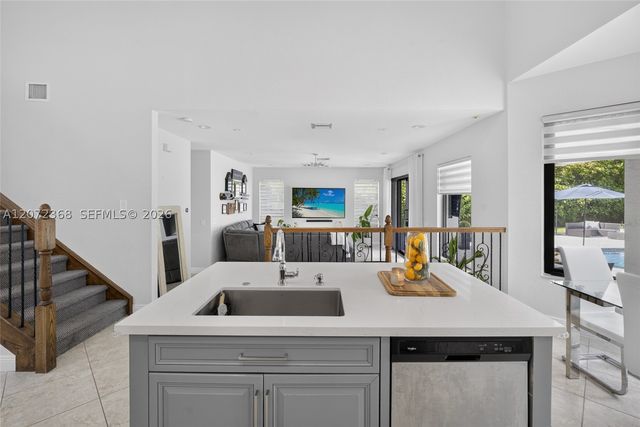 4723 SW 176th Ter, Miramar, FL 33029
