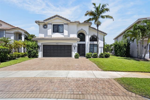 4723 SW 176th Ter, Miramar, FL 33029