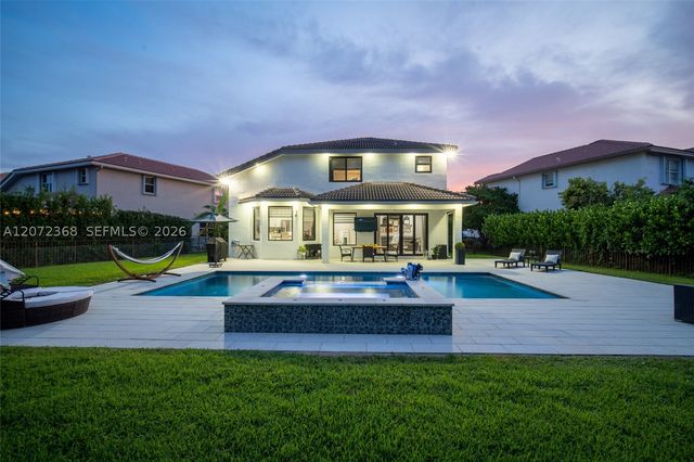 4723 SW 176th Ter, Miramar, FL 33029