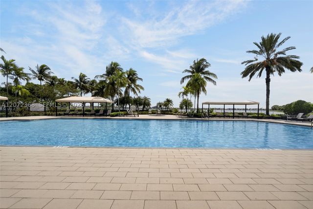 4723 SW 176th Ter, Miramar, FL 33029