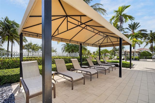 4723 SW 176th Ter, Miramar, FL 33029
