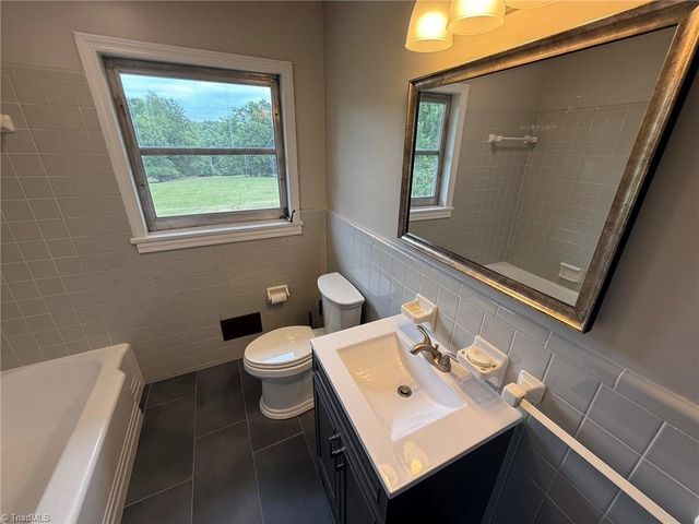 2345 Griffith Road, Winston-salem, NC 27103