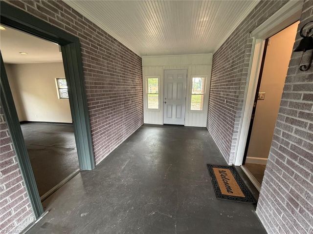 2345 Griffith Road, Winston-salem, NC 27103