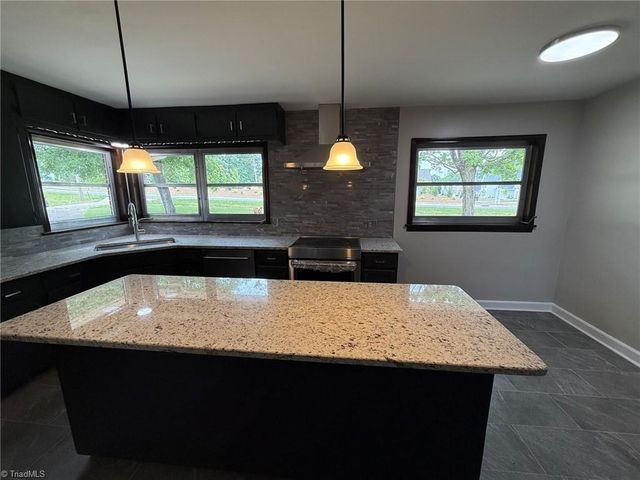 2345 Griffith Road, Winston-salem, NC 27103