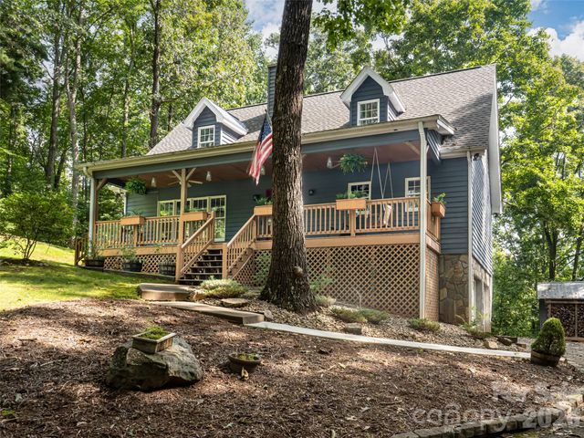 12 Howling Waite Ridge, Candler, NC 28715