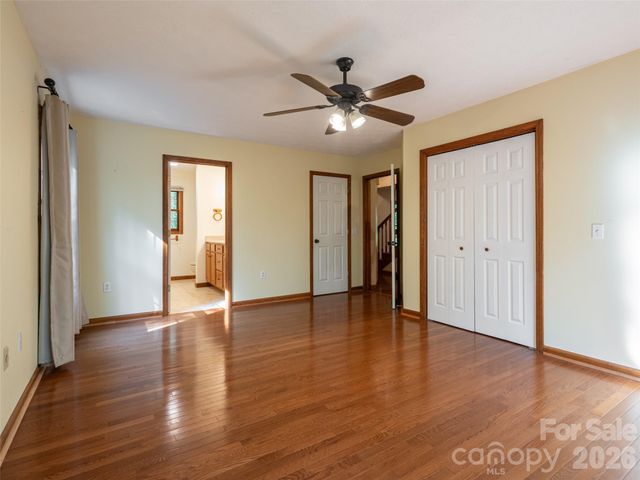 12 Howling Waite Ridge, Candler, NC 28715