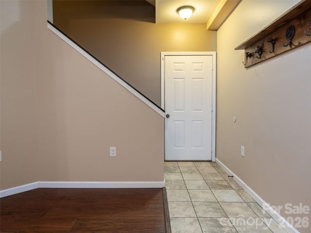 12 Howling Waite Ridge, Candler, NC 28715