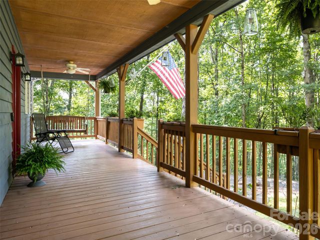 12 Howling Waite Ridge, Candler, NC 28715