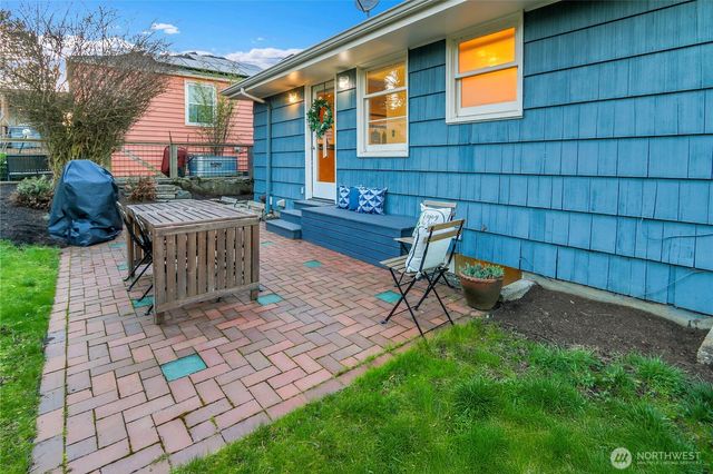 4209 S Lucile Street, Seattle, WA 98118