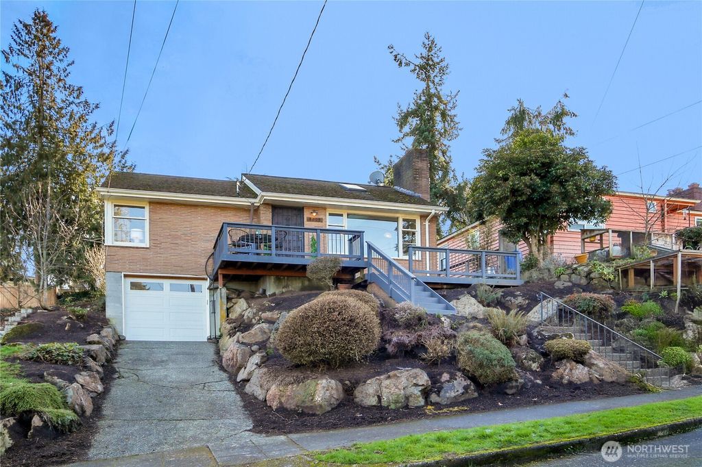 4209 S Lucile Street, Seattle, WA 98118