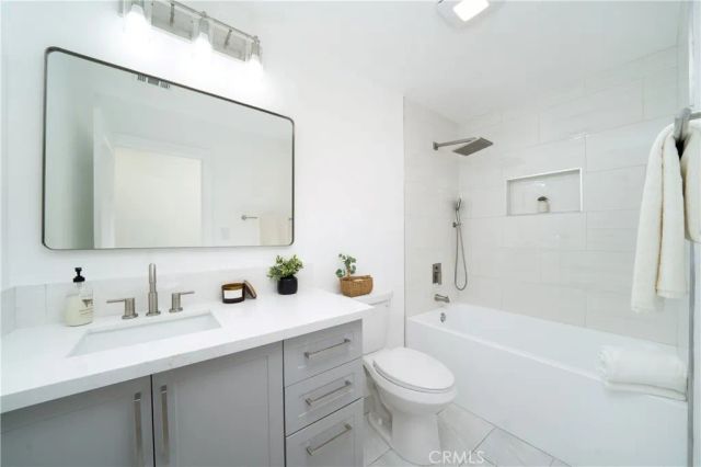 10232 Halawa, Huntington Beach, CA 92646