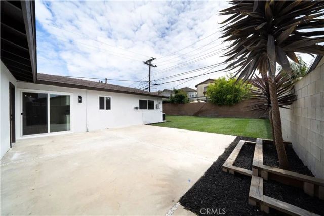 10232 Halawa, Huntington Beach, CA 92646