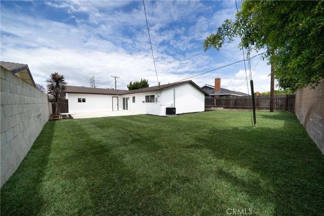 10232 Halawa, Huntington Beach, CA 92646