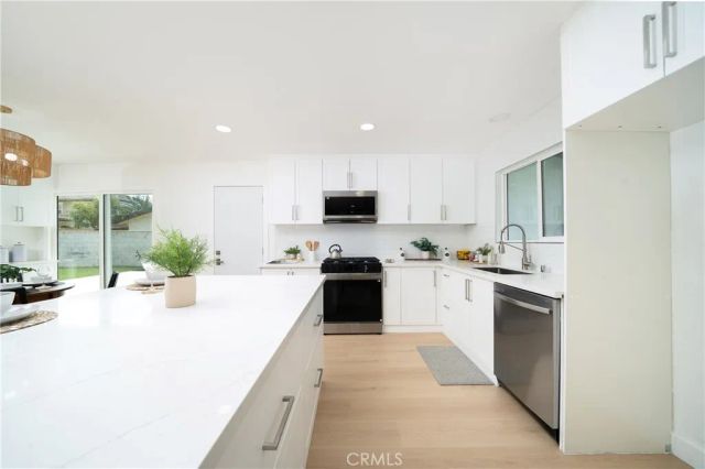 10232 Halawa, Huntington Beach, CA 92646