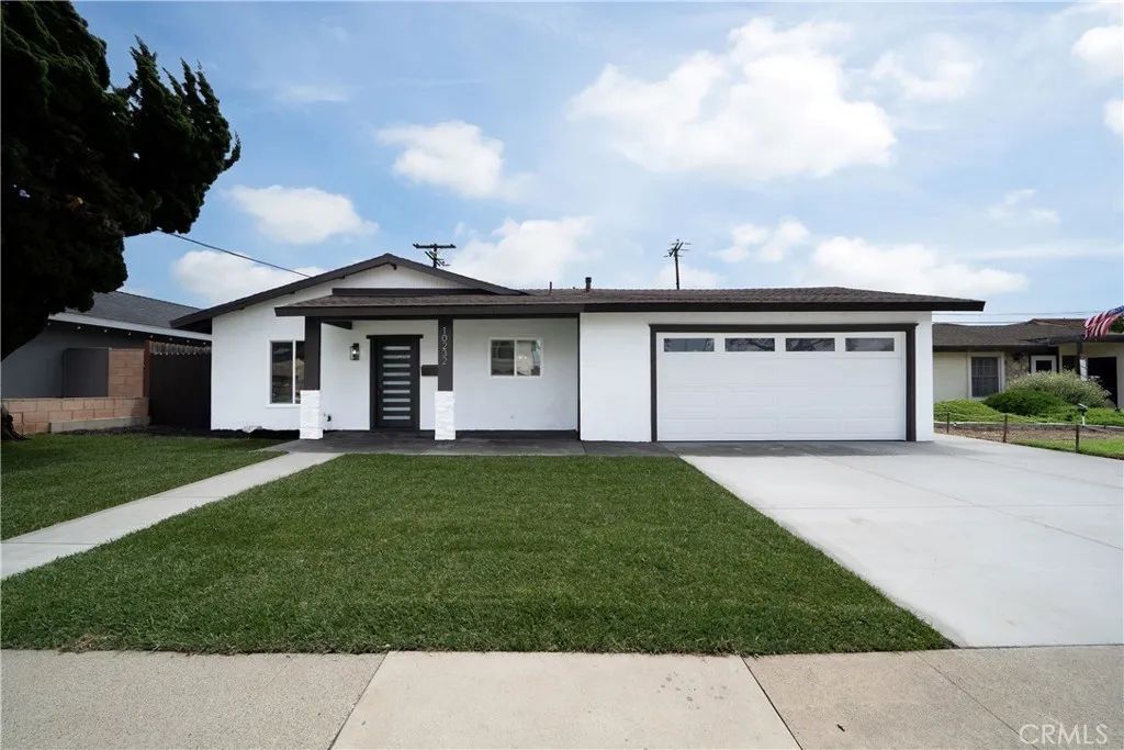 10232 Halawa, Huntington Beach, CA 92646