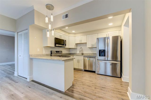 6026 Waterman Boulevard 2W, St Louis, MO 63112