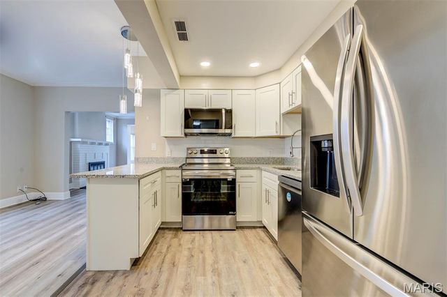 6026 Waterman Boulevard 2W, St Louis, MO 63112