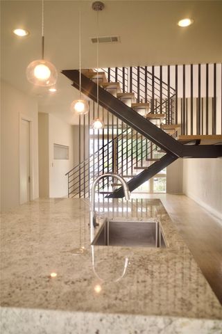 207 Adrian Drive, Fort Worth, TX 76107