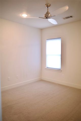 207 Adrian Drive, Fort Worth, TX 76107