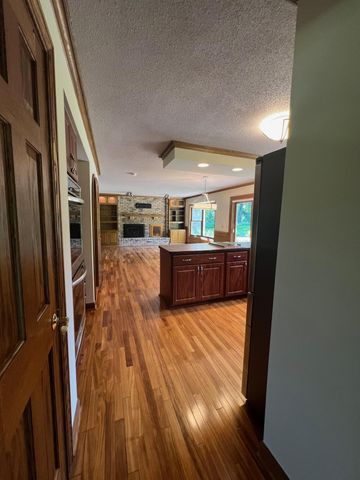 14 Dove Lane, North Oaks, MN 55127