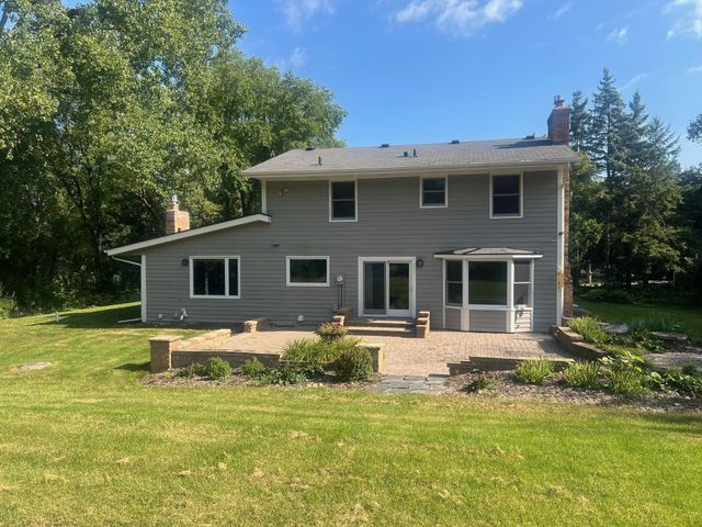 14 Dove Lane, North Oaks, MN 55127