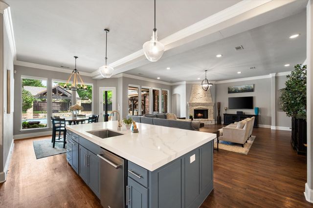 7008 Shalimar Court, Colleyville, TX 76034
