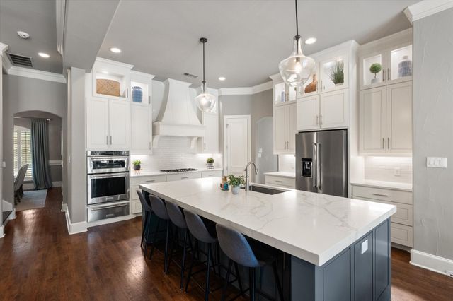 7008 Shalimar Court, Colleyville, TX 76034