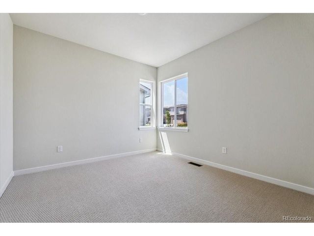 2561 Bailey Ln, Lafayette, CO 80026