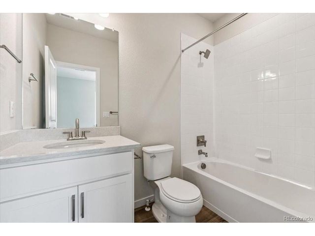 2561 Bailey Ln, Lafayette, CO 80026