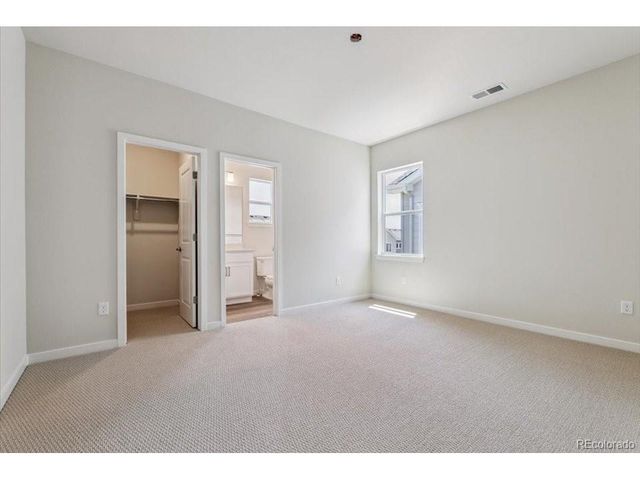 2561 Bailey Ln, Lafayette, CO 80026