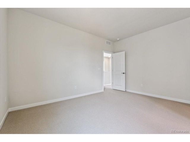 2561 Bailey Ln, Lafayette, CO 80026