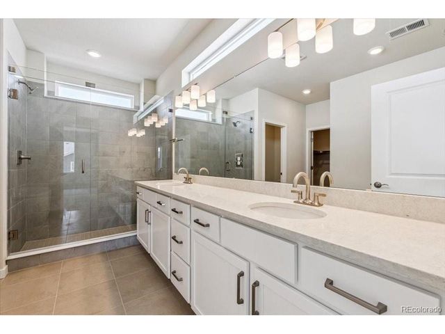 2561 Bailey Ln, Lafayette, CO 80026