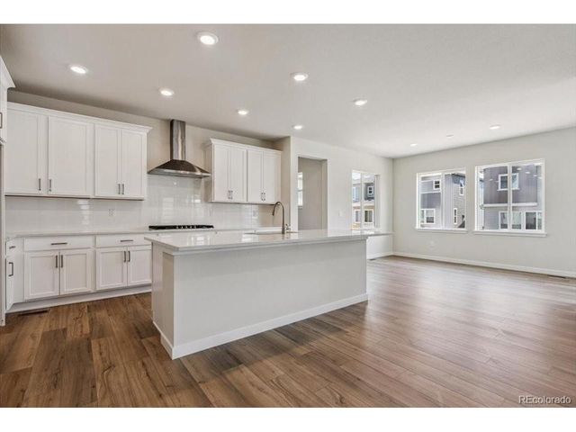 2561 Bailey Ln, Lafayette, CO 80026