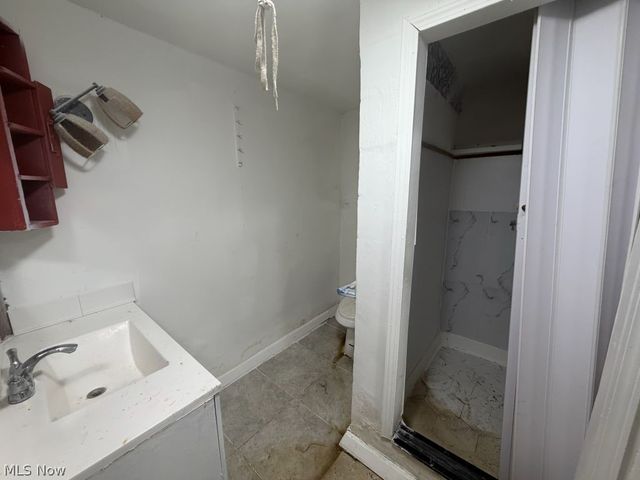 22 Uhler Avenue, Akron, OH 44310