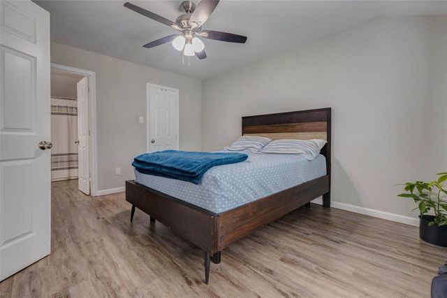5031 Caplin Street, Houston, TX 77026