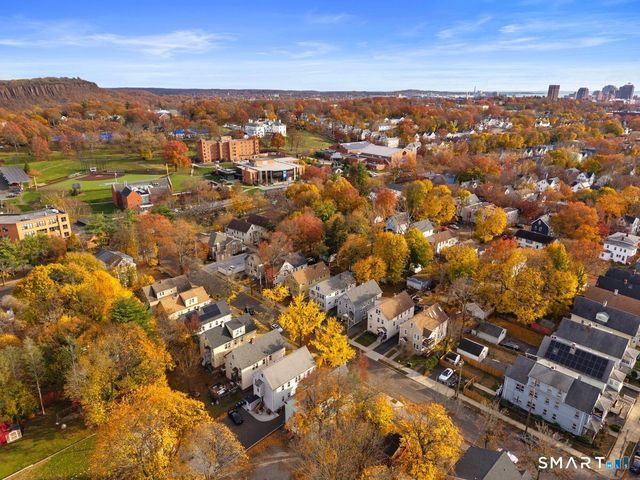 39 Lander Street 2nd floor, New Haven, CT 06511