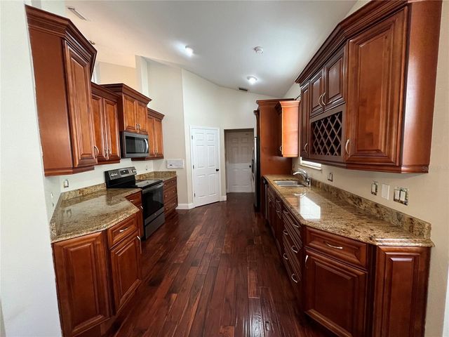 13025 YARDSLEY COURT, Orlando, FL 32837