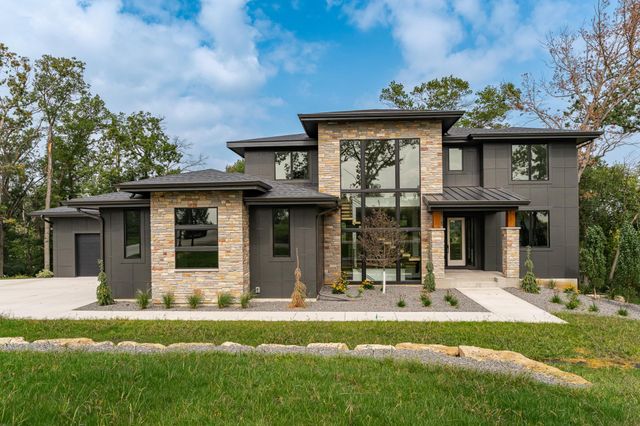 4163 Christopherson Lane SW, Rochester, MN 55902