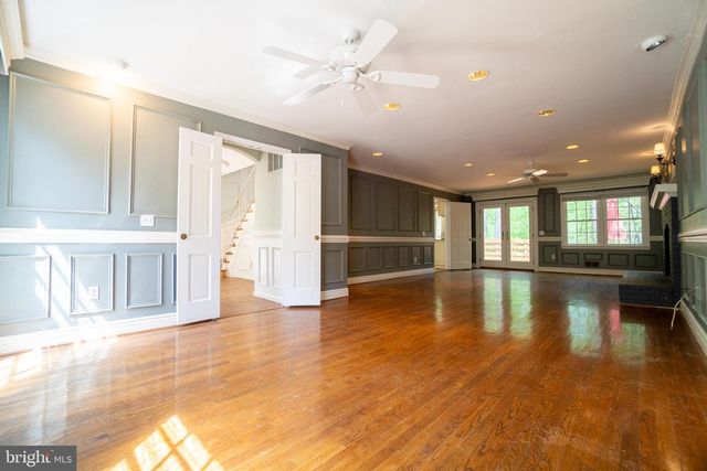 6440 WINDERMERE CIR, Rockville, MD 20852