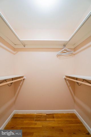 6440 WINDERMERE CIR, Rockville, MD 20852