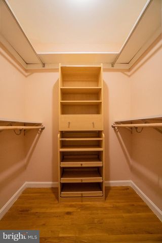 6440 WINDERMERE CIR, Rockville, MD 20852