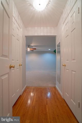 6440 WINDERMERE CIR, Rockville, MD 20852