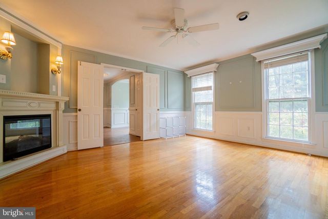 6440 WINDERMERE CIR, Rockville, MD 20852