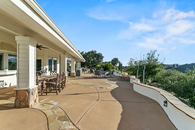 40075 Avenida La Cresta, Murrieta, CA 92562