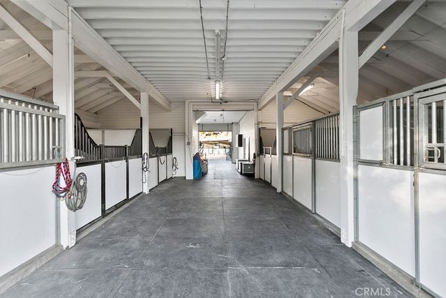 40075 Avenida La Cresta, Murrieta, CA 92562